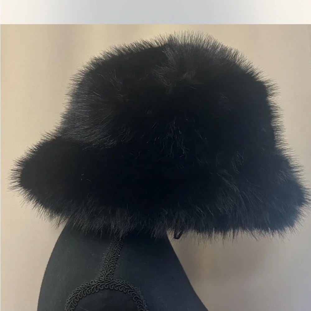 not sure luxurious black
